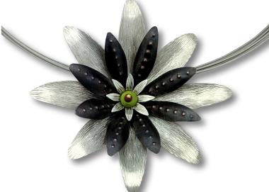 Flat to Fabulous: Dimensional Jewelry
