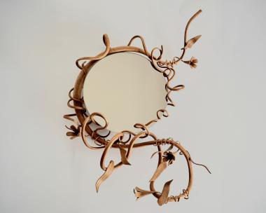 Beyond Bentwood: Expressive and Gestural Wood Bending